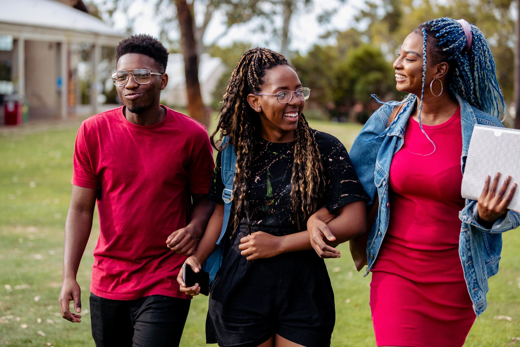 Students walking together on campus